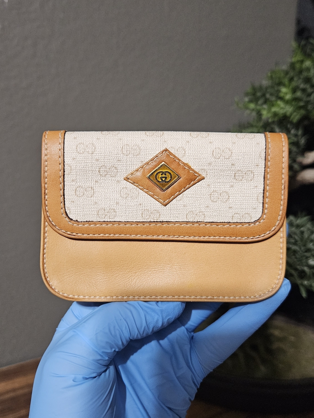 Authentic Gucci Vintage Leather Canvas Wallet - Picture 3 of 14